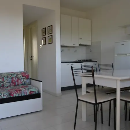 Roberta Apartment Marcelli